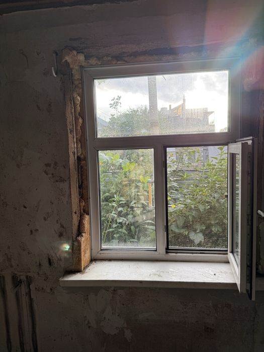 Продам два окна пластиковых