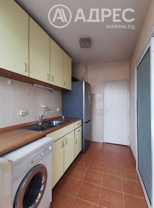 Продава се Тристаен апартамент в Русе, Център - 85 кв.м за 1636 €/кв.м - Снимка #4