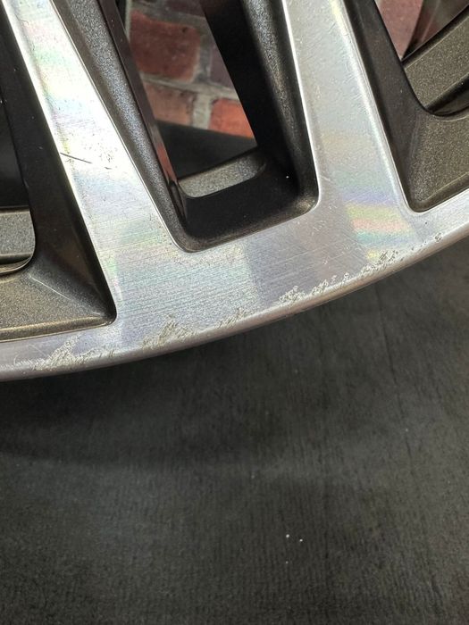 Janta Bmw G60 G61 i5 R19 8,5 J  M935