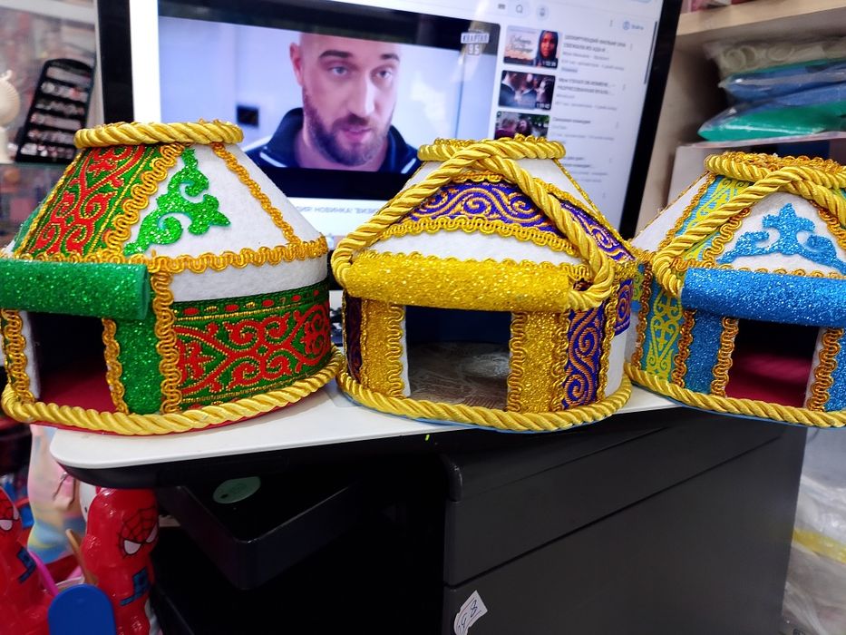 Сувениры юрты национальный