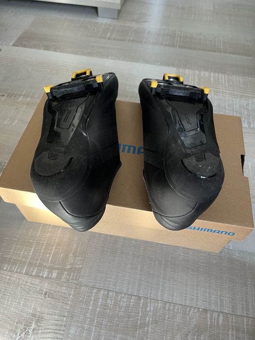 Pantofi ciclism Shimano rc3