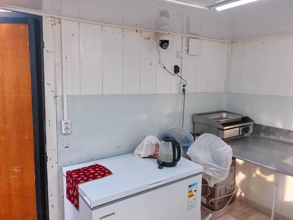 Продам Донерную в центре