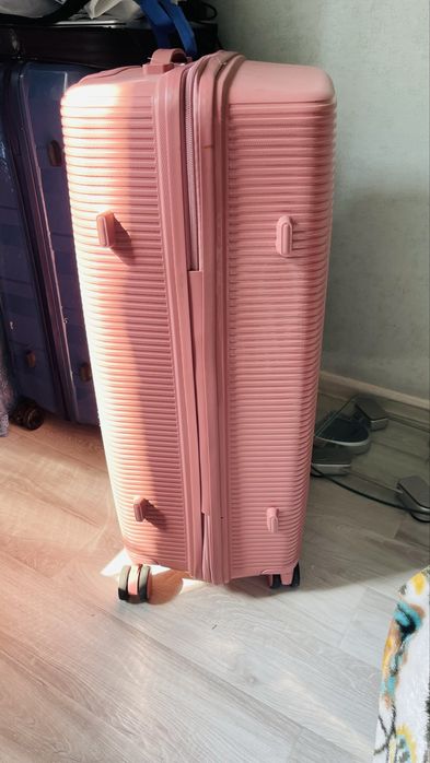 Чемодан в хорошем состоянии