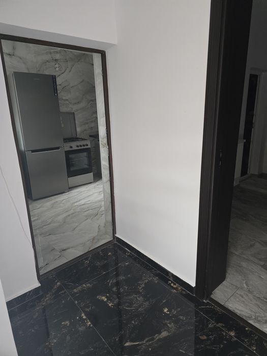 Închiriez casa la cheie