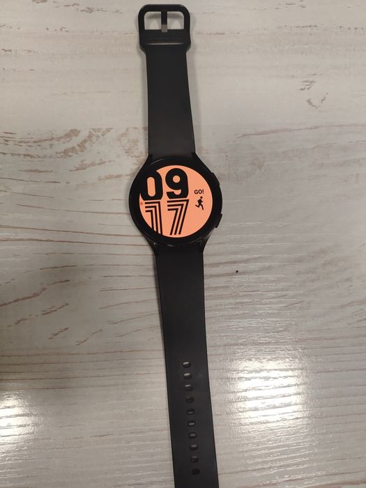 Часы смарт WATCH4 продам!