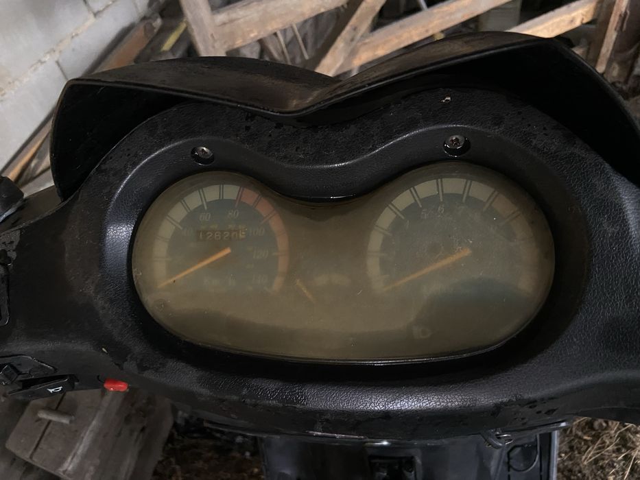 скутер 150 кубовый