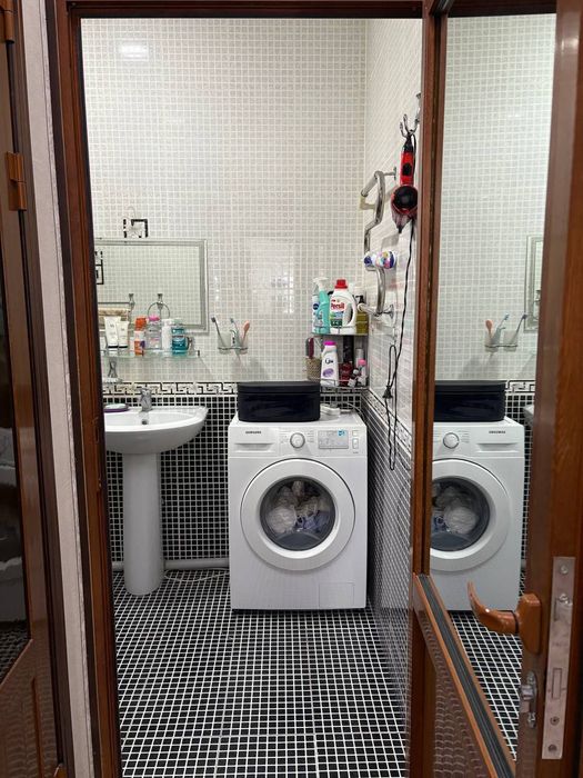 Продается 3х комнатная квартира Юнусабад 4 квартал