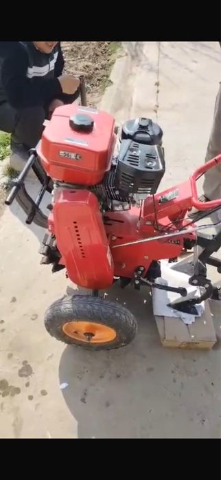 Мотоблок гусиничный