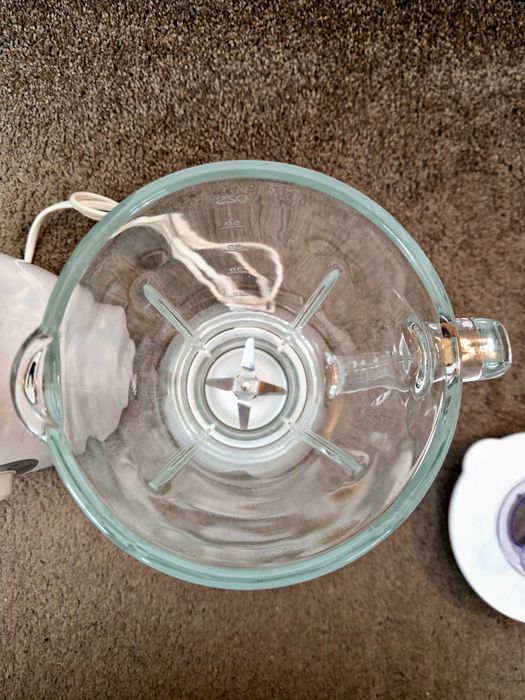 Блендер със стъклена кана SilverCrest 1750 мл.