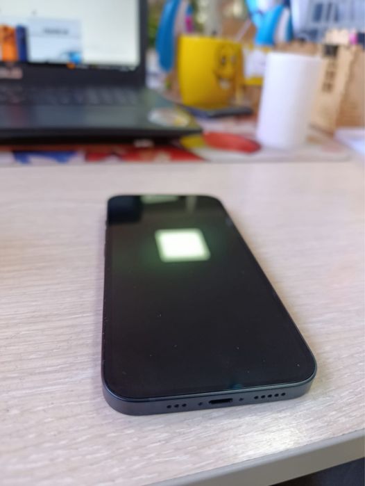 Продам Iphone 13 128gb