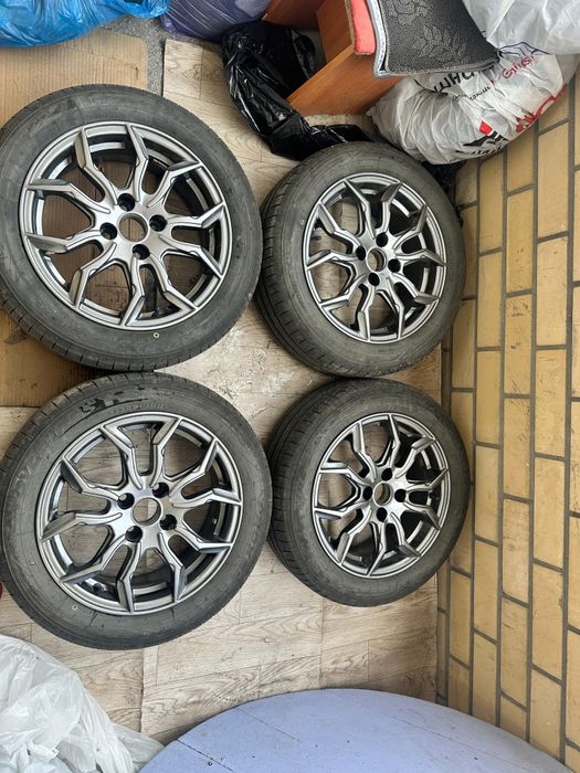 Продам комплект дисков R15