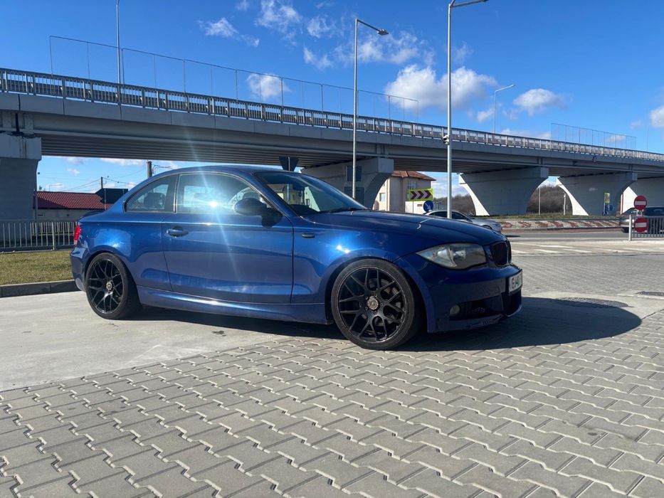 BMW M1 123d coupe, 204 cp, pachet M, suspensie sport, fabricatie 2008, volan dreapta