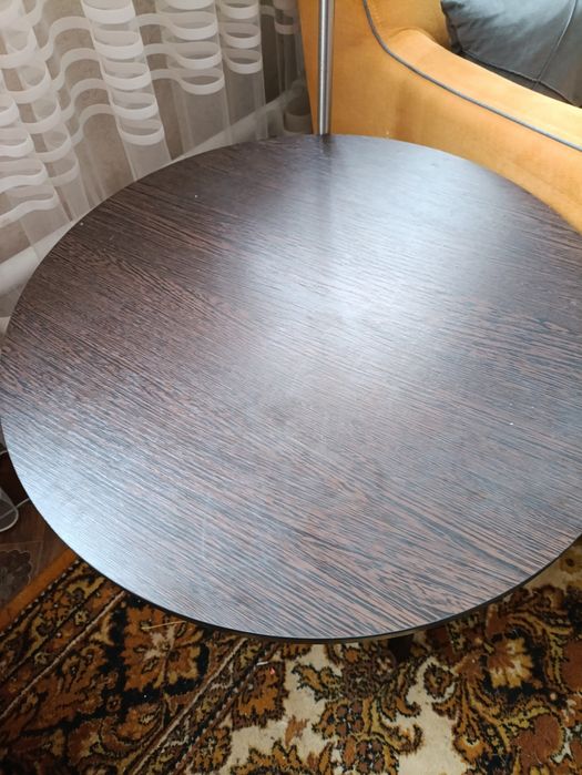 Журнальный столик