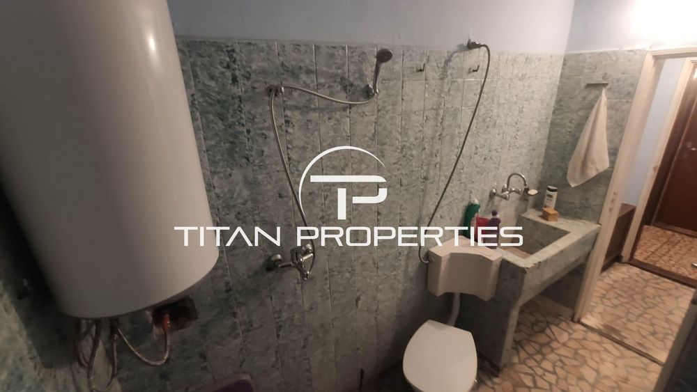 Дава се под наем Етаж от къща в к.к. Елените - 100 кв.м за 459 € - Снимка #2