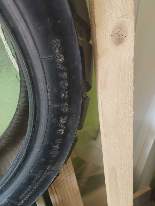 продам покрышку для мотоцикла