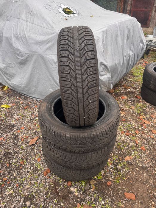 Зимни гуми Semperit