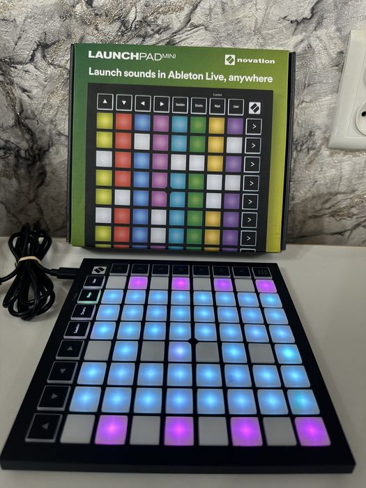 Продам launchpad , MIDI - контроллер для студии и для тапёров