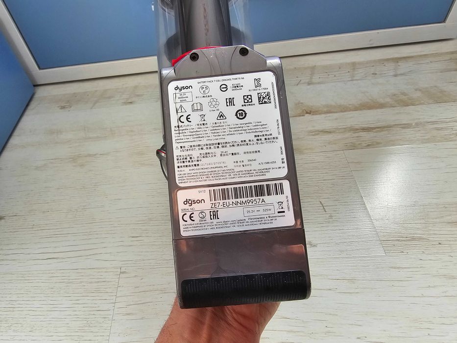 Прахосмукачка DYSON V10 Absolute