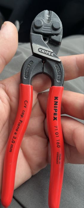 Cleste de forța Knipex