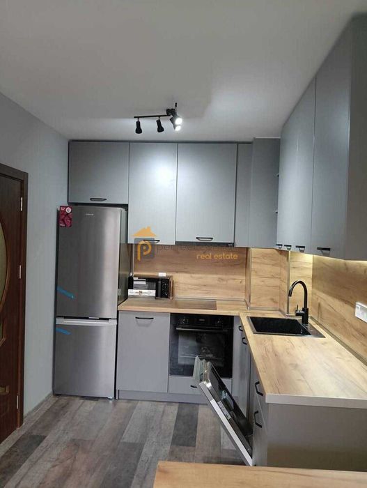 Продава се Двустаен апартамент в Пловдив, Христо Смирненски - 67 кв.м за 1104 €/кв.м - Снимка #2