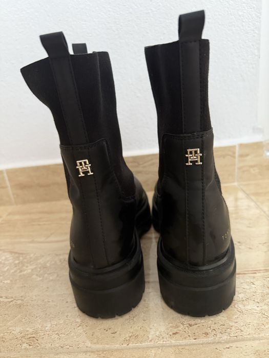 Ghete Tommy Hilfiger