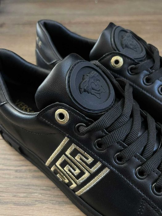 Adidasi Pantofi Sport Versace din piele marimea 42 , 2 modele