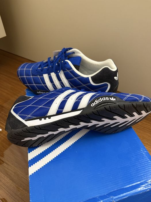 Adidas кроссовки