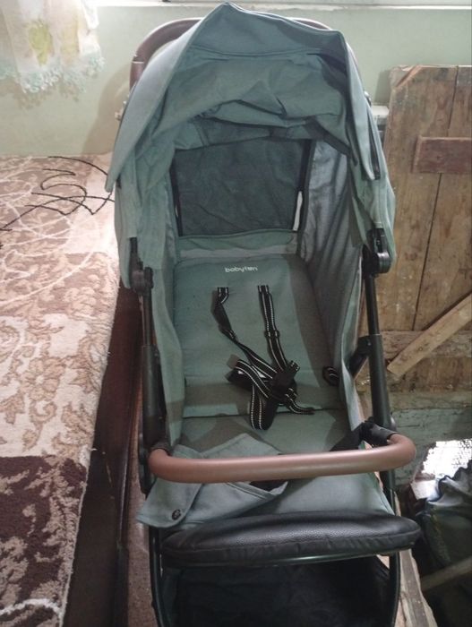 Коляска почти новый