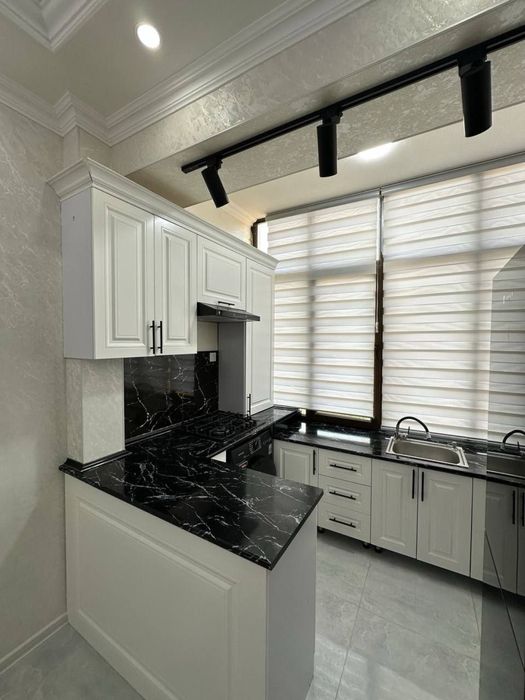 Продается 3 ком. Квартира на 2 этаже площадью 106 кв.м. В Согдиане