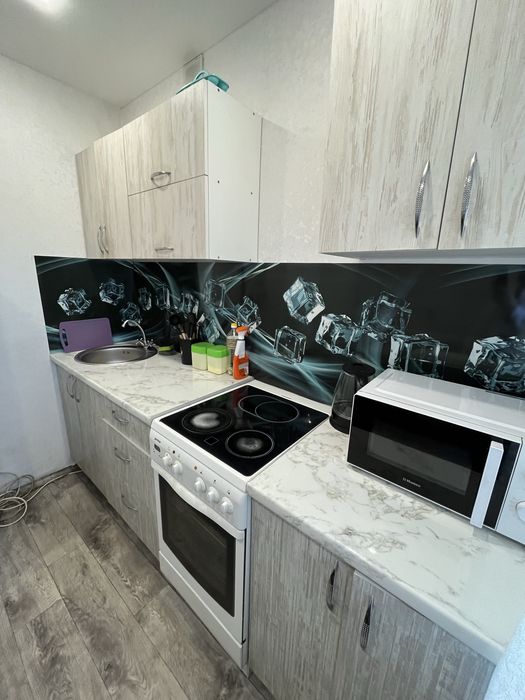 Продам 2х комнатную квартиру бурова 19