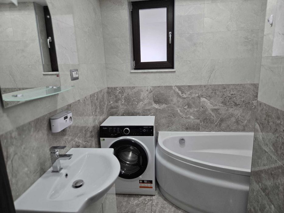 Inchiriez apartament de lux, merita vazut