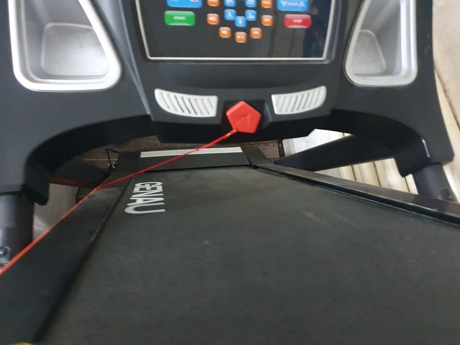 Беговой дорожка GENAU TR50 .