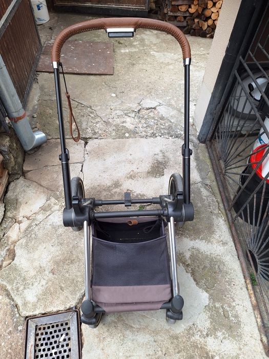 Количка Cybex priam със седалка и кош за новородено