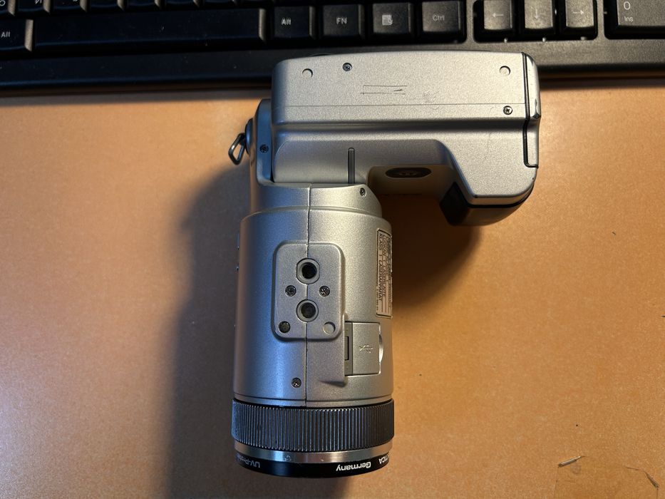 Фотоапарат Sony DSC - F717 за части