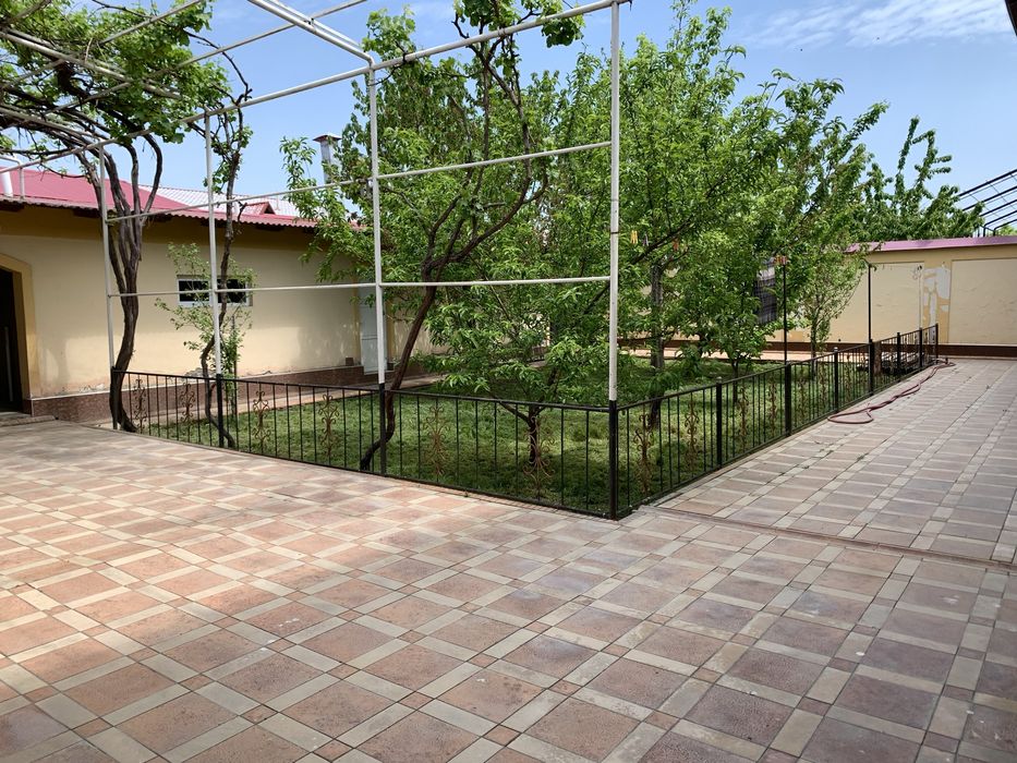 Коттедж продаётся