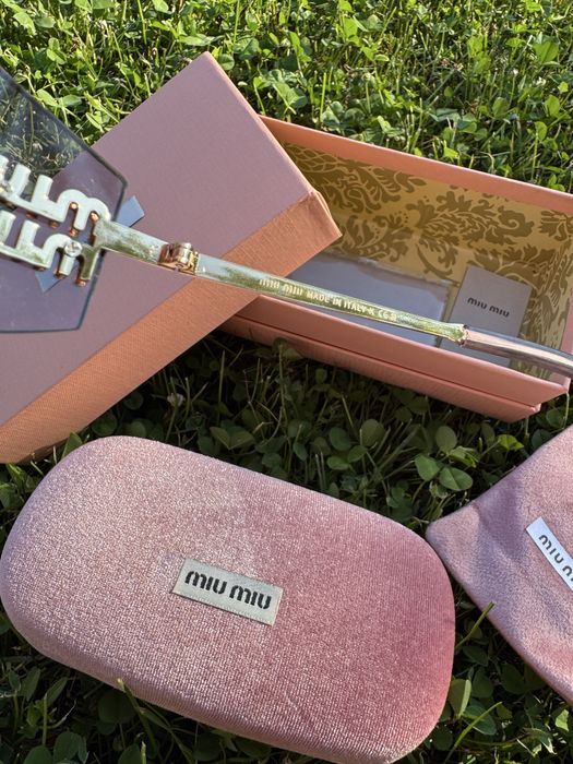 Ochelari de soare Miu Miu
