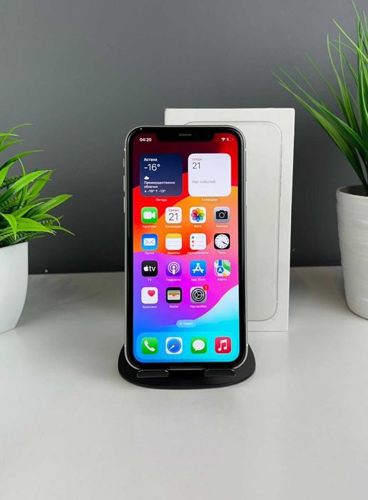 Apple iPhone 11 64GB, белый 12654а7504