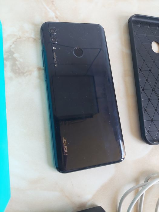 Vând Huawei Honor 10 Lite Extra FULL la cutie [fără probleme] //poze