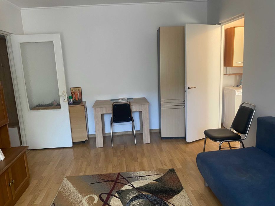 Apartament de vânzare 2 camere Grădinari, persoana fizică