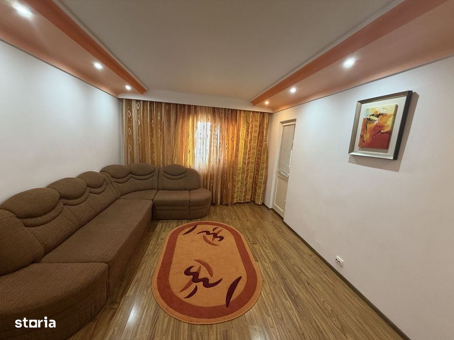 Apartament 3 camere,zona E3,etaj 3