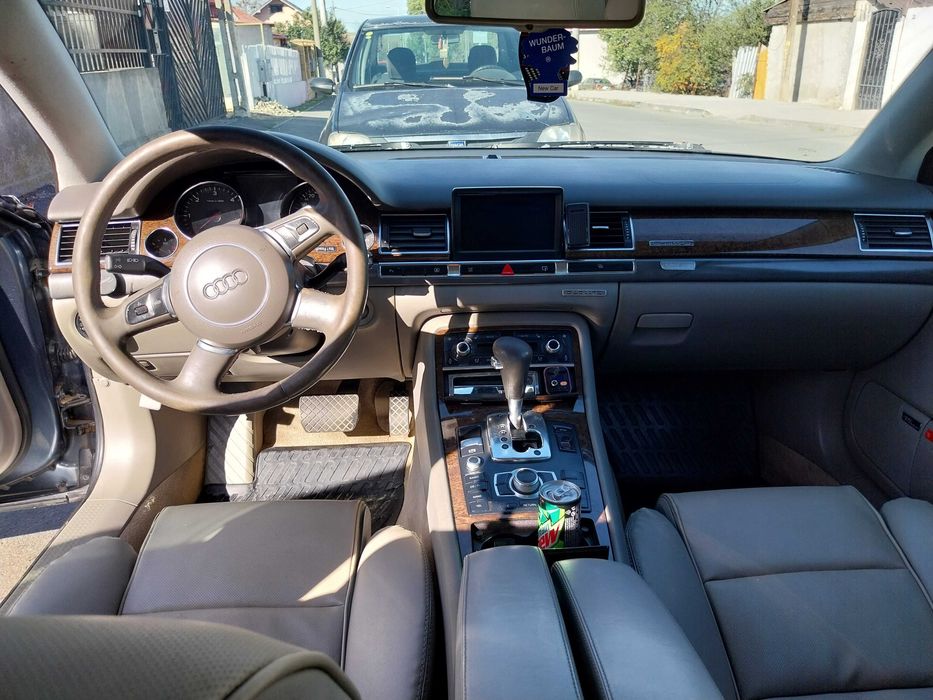 Vand Audi A8L stare Ireproșabil 3.0 diesel 233 CP ASB