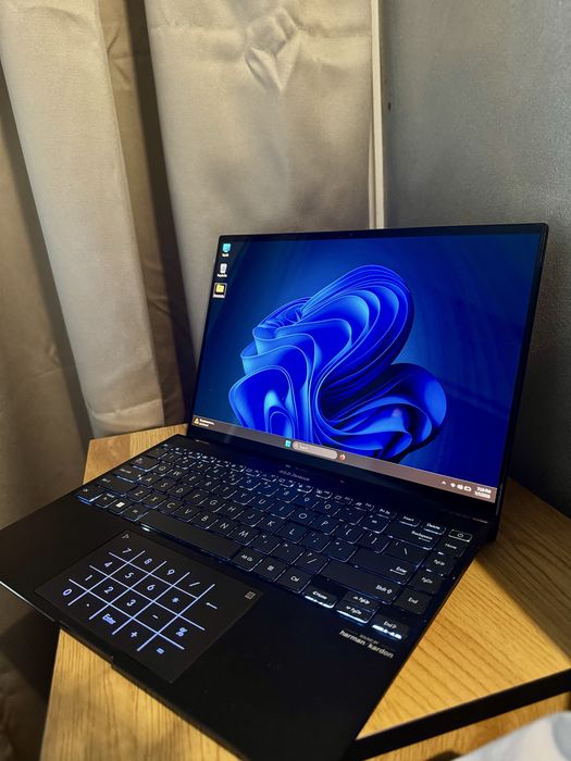 Asus Zenbook 14x OLED