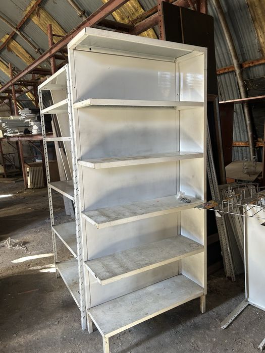 Стелаж метален -стенен  90/33/205