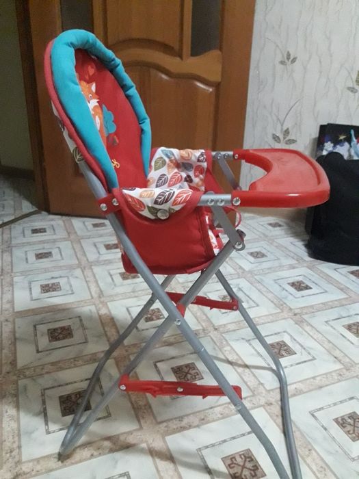 Продам кукольный стульчик