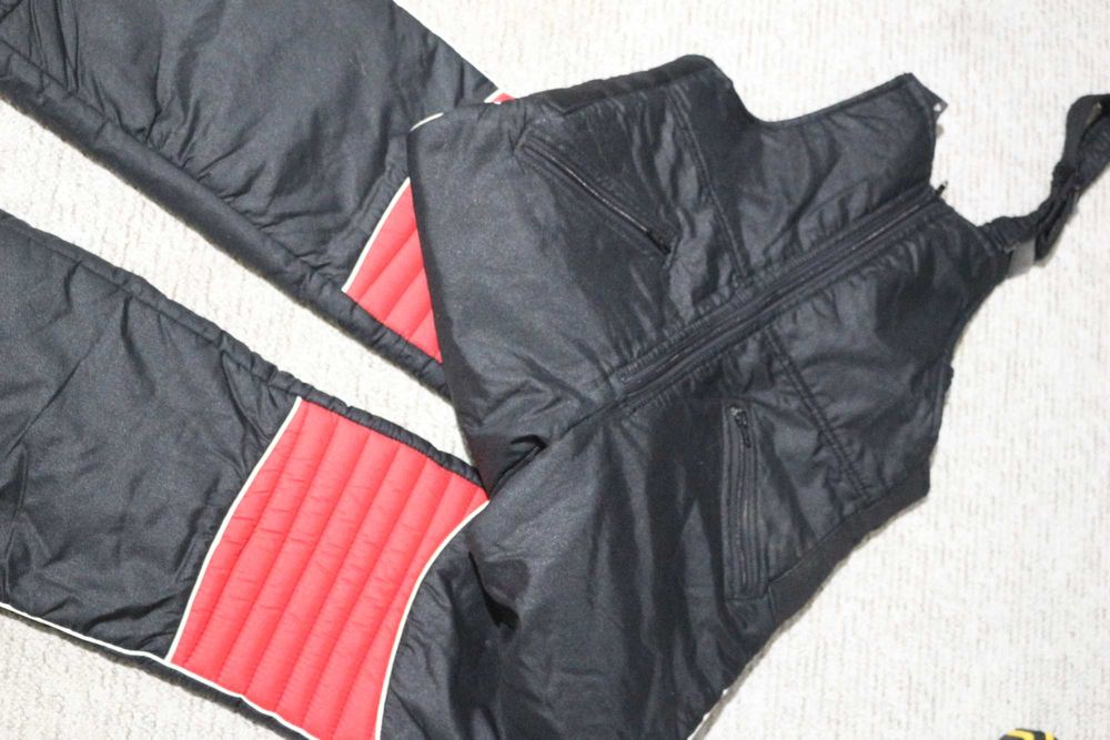 2. Salopeta pantaloni ski