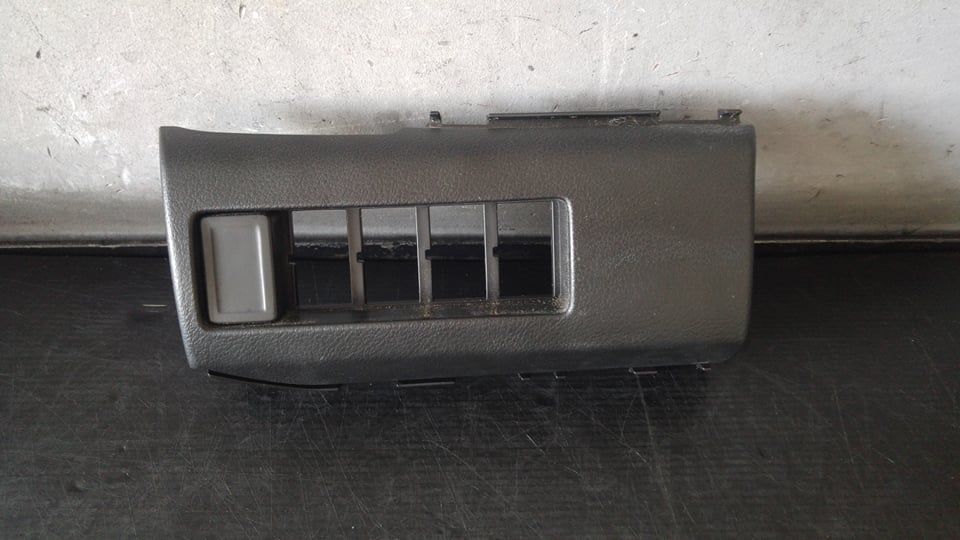 Ornament butoane suzuki vitara ly  7383254p105pk