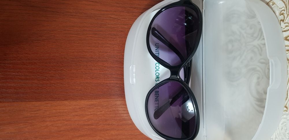 Очки женские солнцезащитные