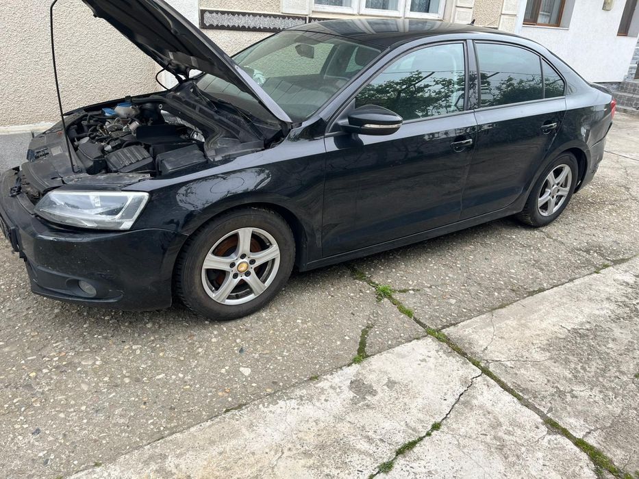 Vw jetta 2012 avariat