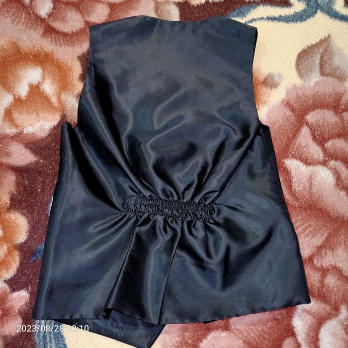 Продам костюм на мальчика классика