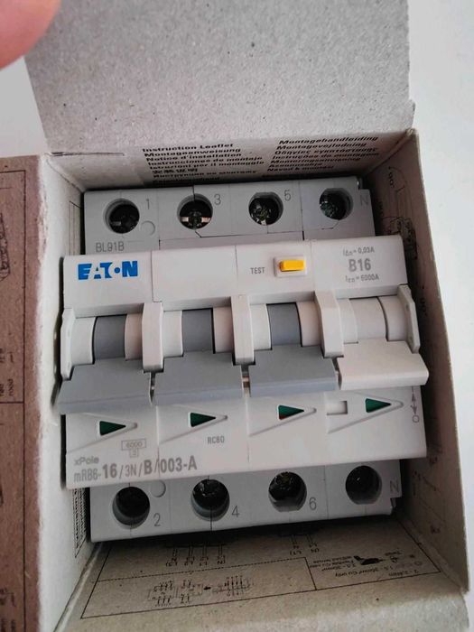 Diferentiale RCCB, RCBO 2, 4 poli, 30mA, 100mA, 300mA 10kA Eaton noi